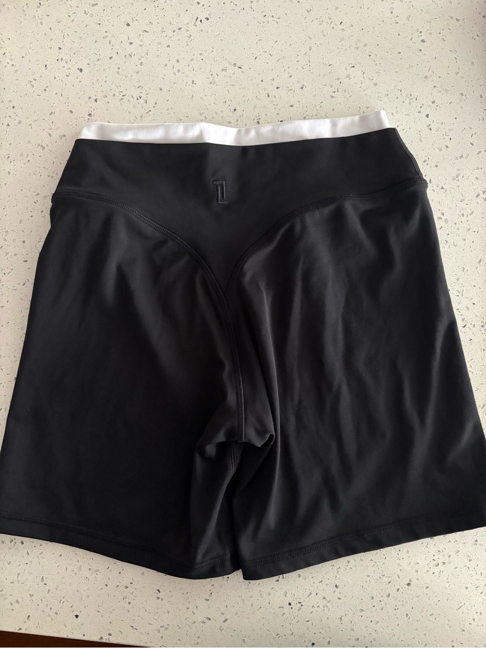 Liaison the Label V1 Sculpt Short, Black & White, Size M, EUC/Like New